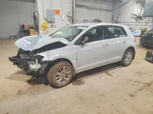 Volkswagen Golf 1.8L 4 2018