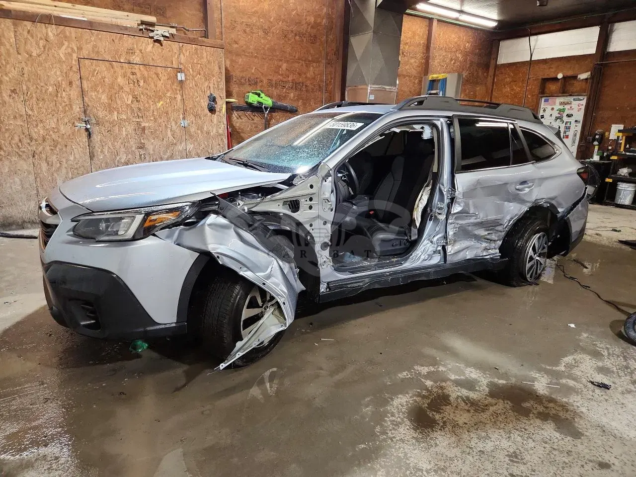 Subaru Outback 2.5L 4 2021
