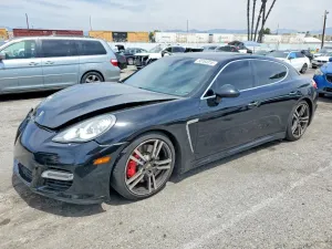 Porsche Panamera 4.8L 8 2012