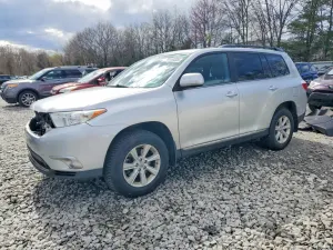 Toyota Highlander 3.5L 6 2012
