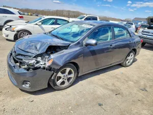 Toyota Corolla 1.8L 4 2012