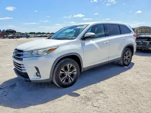 Toyota Highlander 3.5L 6 2019