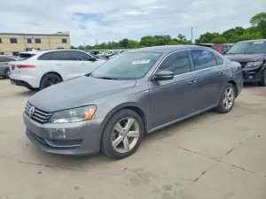 Volkswagen Passat 1.8L 4 2014