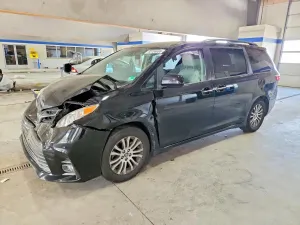 Toyota Sienna 3.5L 6 2020