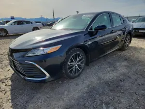 Toyota Camry 2.5L 4 2021