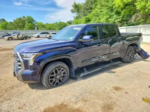 Toyota Tundra 3.4L 6 2024