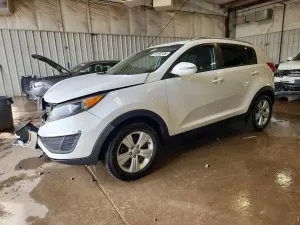 Kia Sportage 2.4L 4 2012