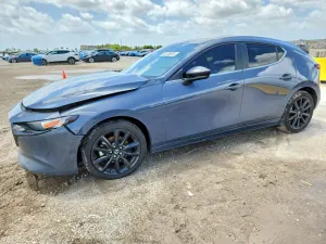 Mazda 3 2.5L 4 2024