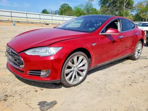 Tesla Model S 2014