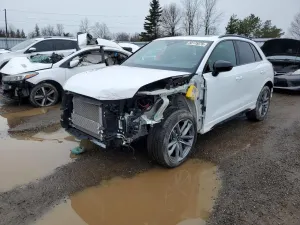Audi Q3 2.0L 4 2024