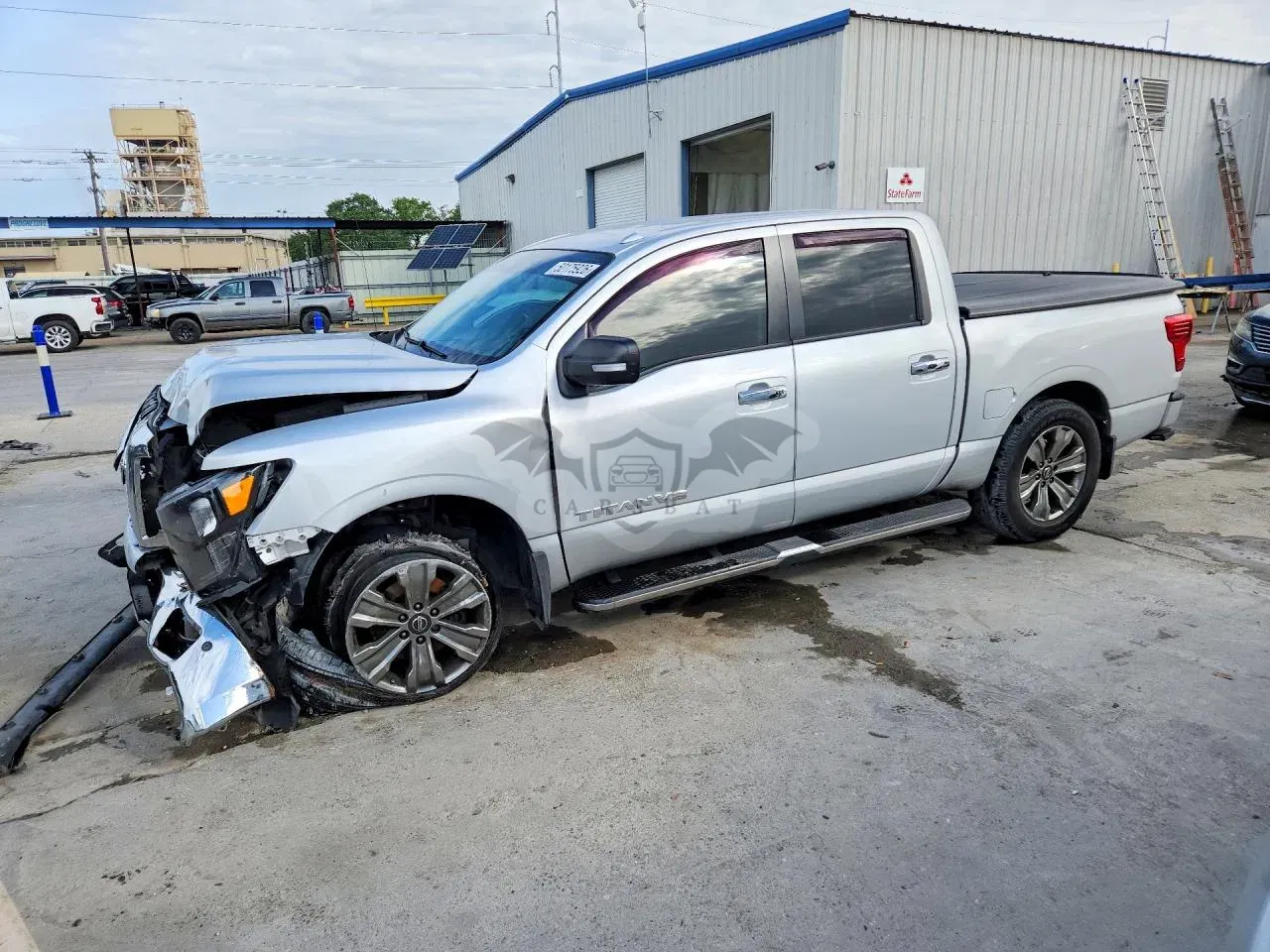 Nissan Titan 5.6L 8 2018