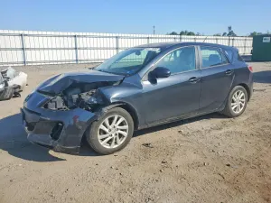 Mazda 3 2.0L 4 2012
