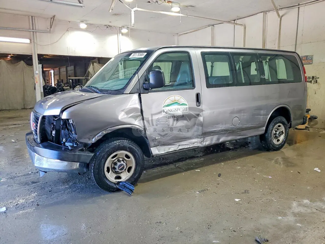 GMC Savana 4.8L 8 2006