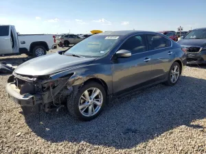 Nissan Altima 2.5L 4 2015
