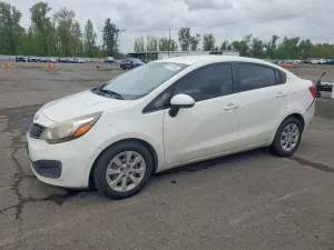 Kia Rio 1.6L 4 2013