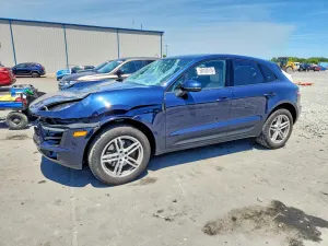 Porsche Macan 2.0L 4 2018