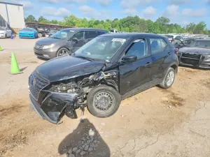 Nissan Kicks 1.6L 4 2021