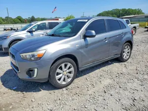 Mitsubishi Outlander 2.0L 4 2015