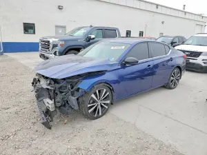 Nissan Altima 2.5L 4 2019