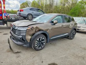 Nissan Kicks 2.0L 4 2025