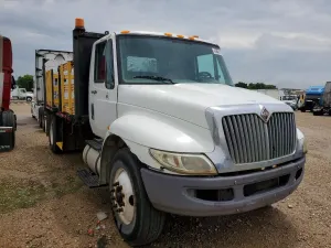 International DuraStar / 4000 7.6L 6 2013