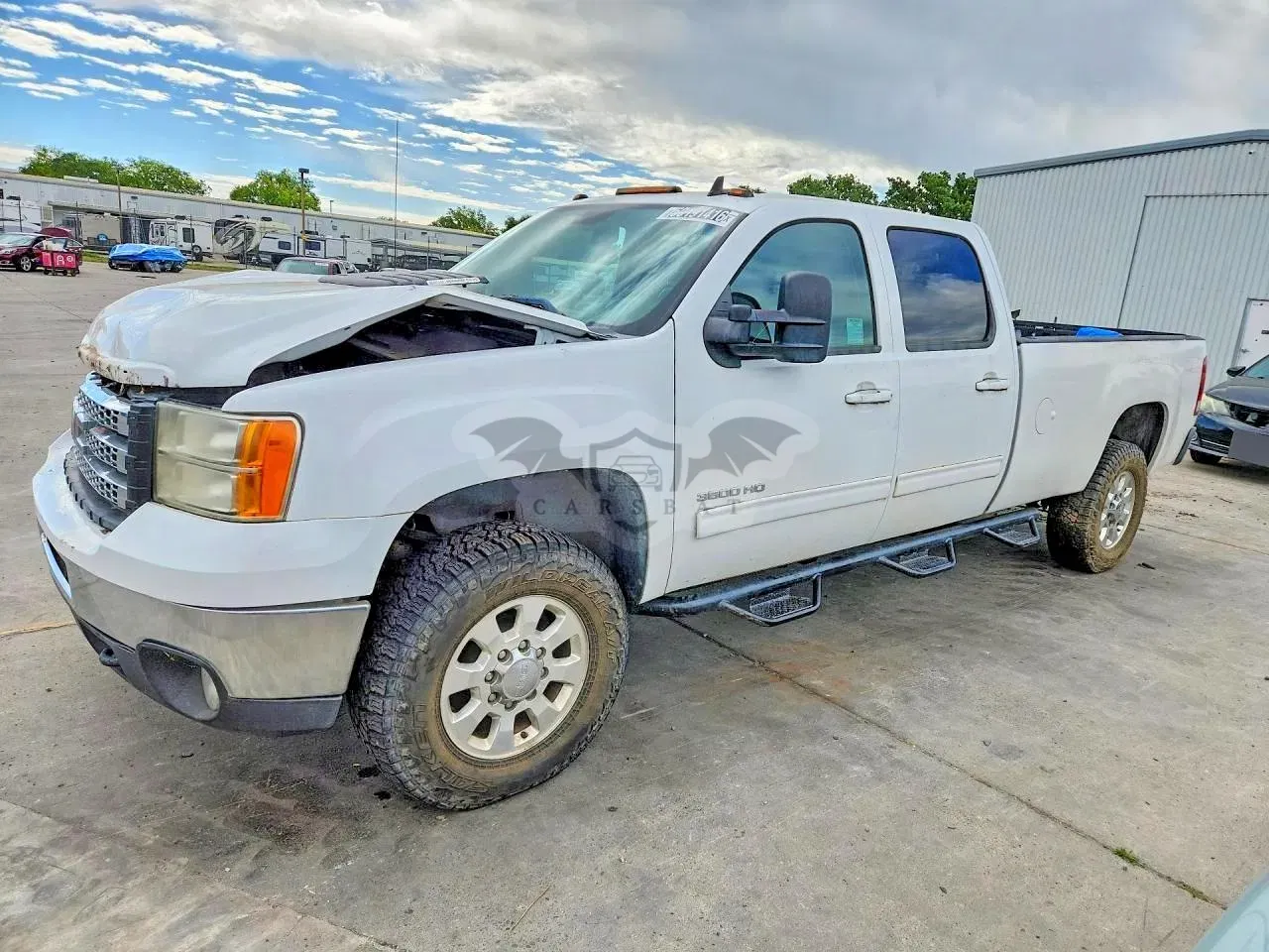 GMC Sierra 6.6L 8 2013