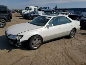 Lexus ES 3.0L 6 2001