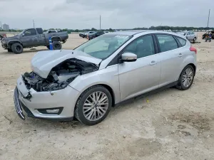 Ford Focus 2.0L 4 2017