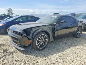 Dodge Challenger 5.7L 8 2023