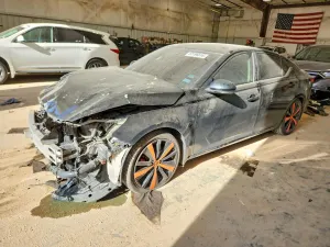Nissan Altima 2.0L 4 2022