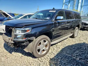 Chevrolet Suburban 5.3L 8 2015
