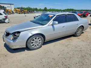 Cadillac DTS 4.6L 8 2011