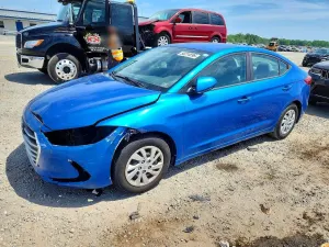 Hyundai Elantra 2.0L 4 2017