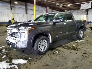 Toyota Tundra 3.4L 6 2025