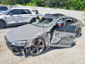 Audi S5 3.0L 6 2019