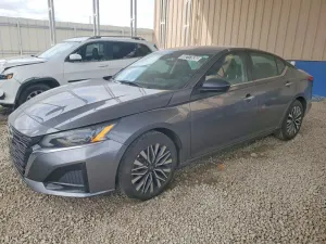 Nissan Altima 2.5L 4 2025