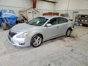 Nissan Altima 2.5L 4 2015