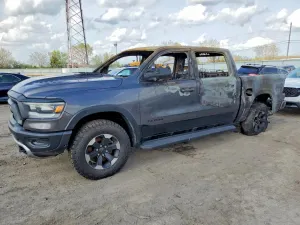 RAM 1500 5.7L 8 2021
