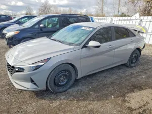 Hyundai Elantra 2.0L 4 2023