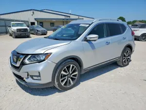 Nissan Rogue 2.5L 4 2020