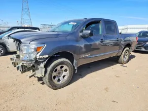 Nissan Titan 5.6L 8 2021