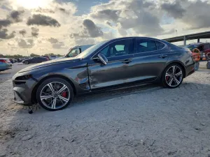 Genesis G70 2.5L 4 2025