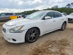 Nissan Maxima 3.5L 6 2012