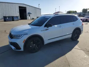 Volkswagen Tiguan 2.0L 4 2024