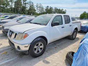 Nissan Frontier 4.0L 6 2011