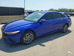 Hyundai Elantra 2.0L 4 2024