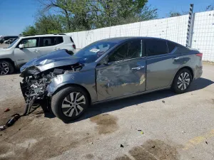 Nissan Altima 2.5L 4 2023