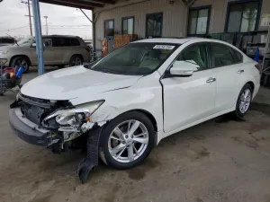 Nissan Altima 2.5L 4 2015