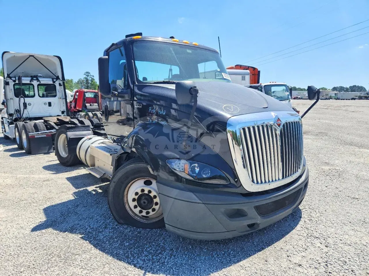 International RH Series 12.4L 6 2022