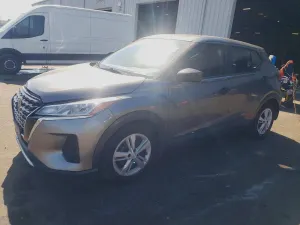 Nissan Kicks 1.6L 4 2021